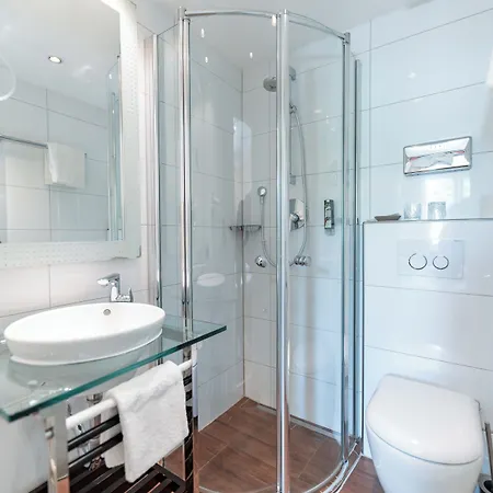 Boutique-hotel Bayerischer Hof Hotel 4*
