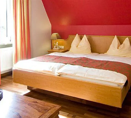Hotel Boutique-hotel Bayerischer Hof 4*