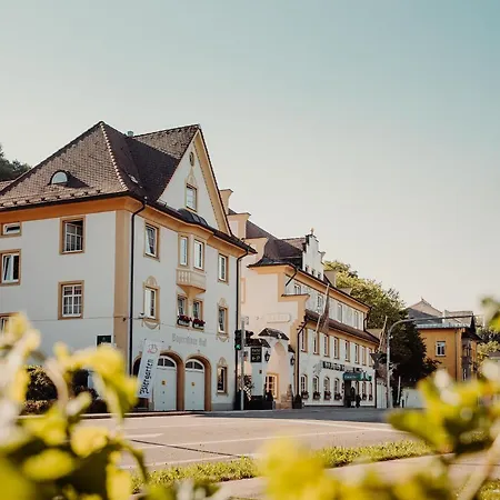 Boutique-hotel Bayerischer Hof Hotel 4*