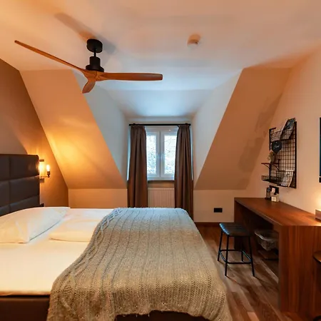 Boutique-hotel Bayerischer Hof Hotel 4*