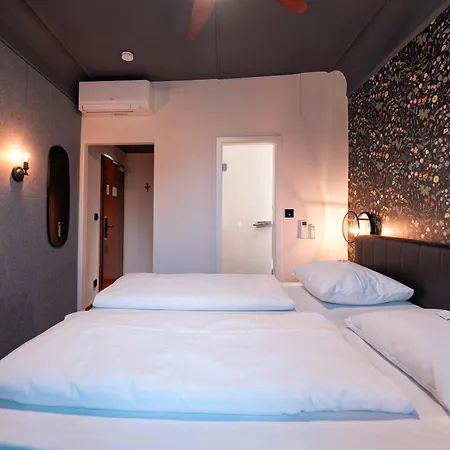 Boutique-hotel Bayerischer Hof Hotel 4*