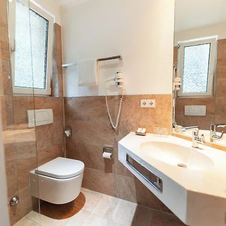 Boutique-hotel Bayerischer Hof 4* Kempten