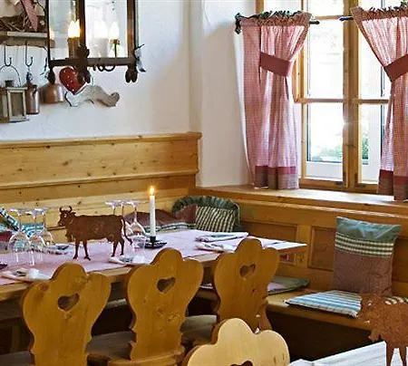 Boutique-hotel Bayerischer Hof 4*