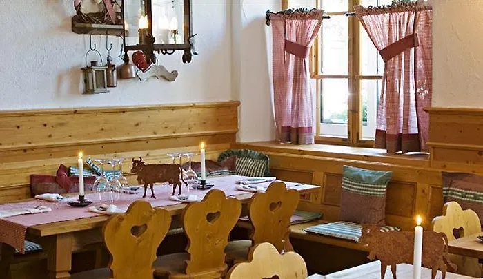 Boutique-hotel Bayerischer Hof 4*
